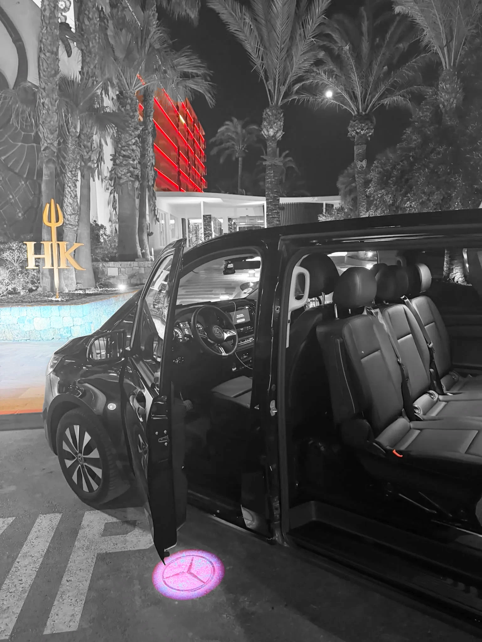 Privéchauffeur met Mercedes-Benz Vito op Ibiza